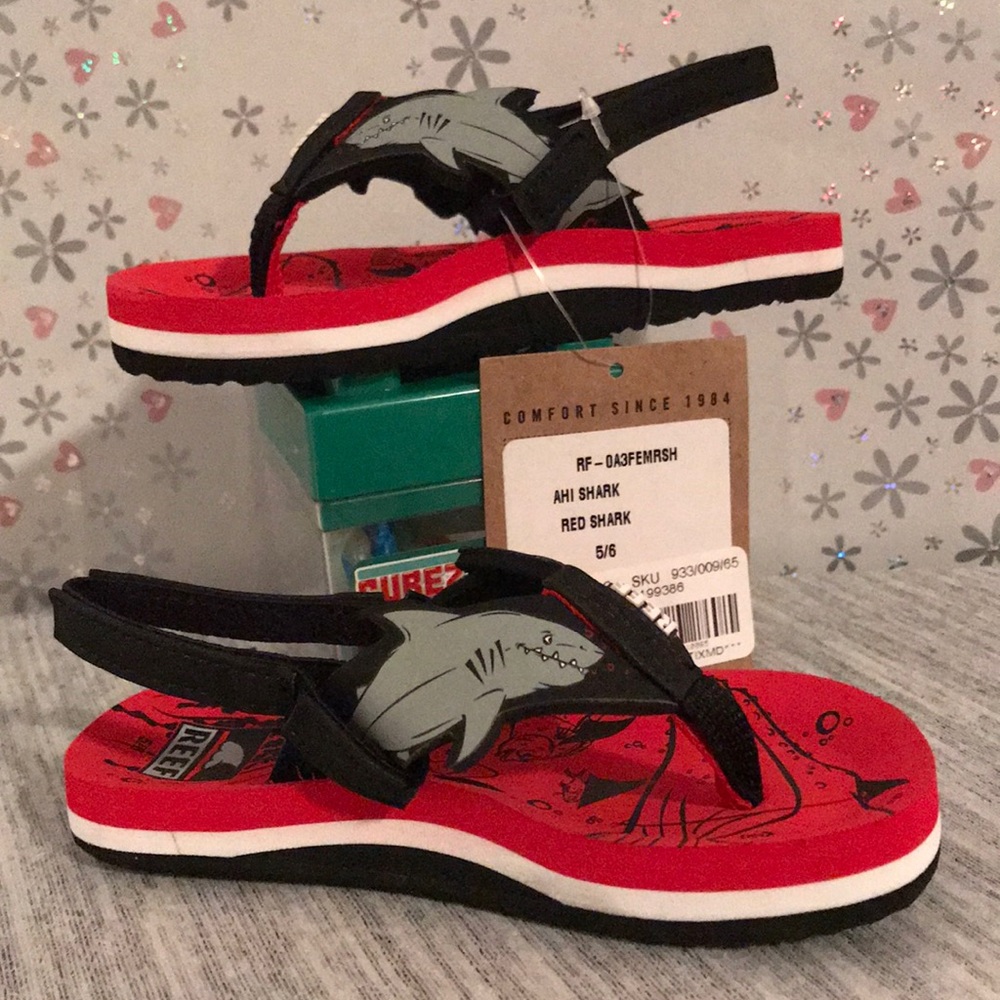 Reef  Shark 🐬Kids flip flops